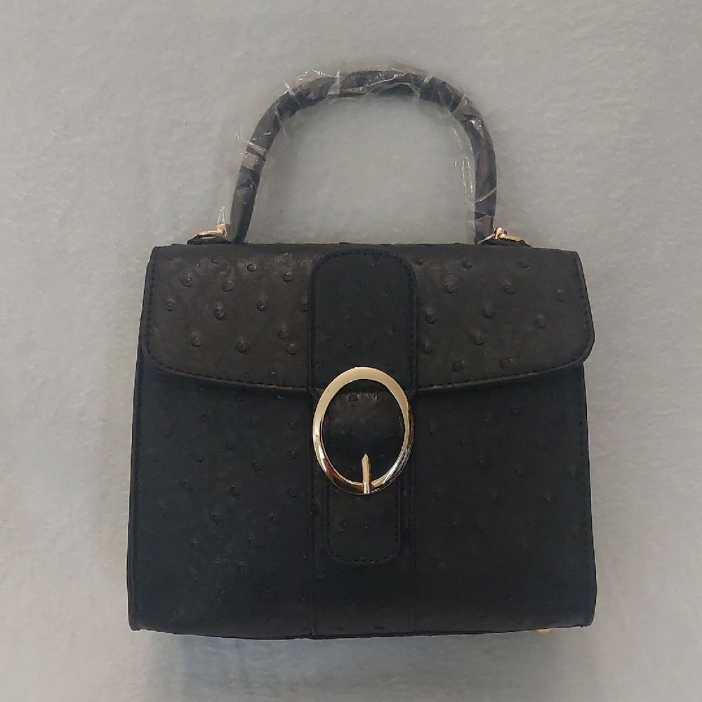 NWT Vegan Leather Croc Black Handbag With Removable Crossbody Strap